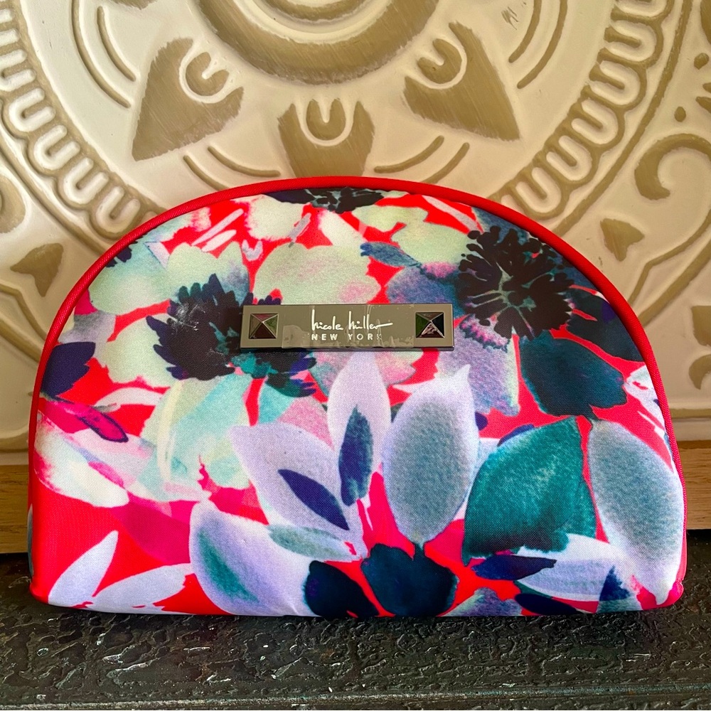 Nicole Miller floral small bag